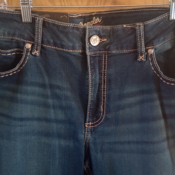 NWT Wrangler Retro Rae Mid Rise Jeans - Picture 6 of 12